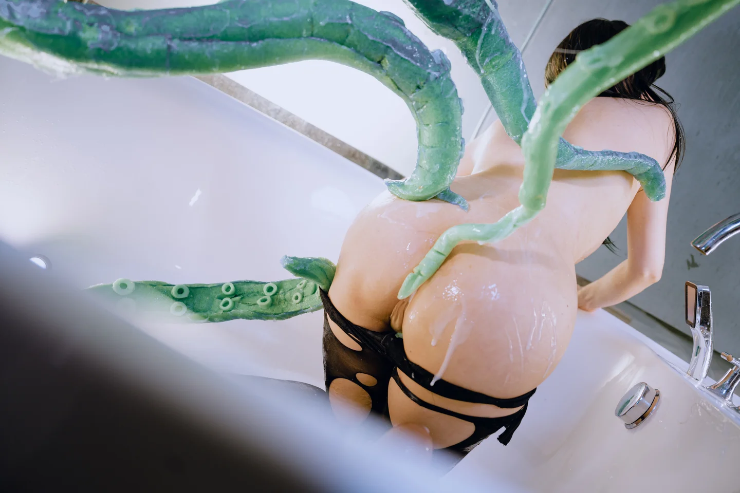 秋和柯基 - 触手 [155P,1V-3.47GB]  tg@simisebaisi 【丝足阁】98.webp